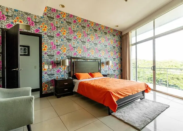 Apartment Funky Art Loft Tamarindo